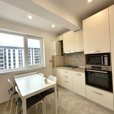 Miete einer neuen und gemütlichen 2-Zimmer-Wohnung mit Balkon, 6. Bezirk, Bukarest, Rumänien